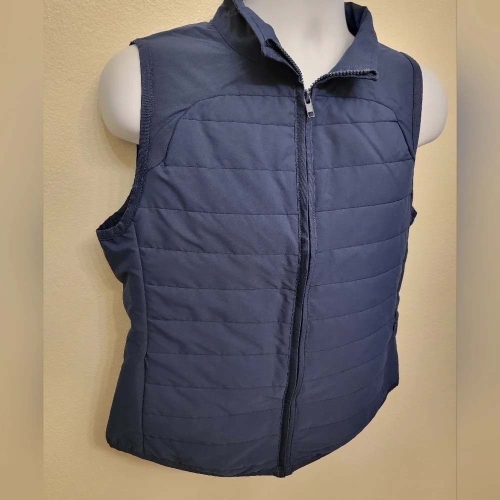 NWT Tommy Bahama Golf Ladies Quilted Vest